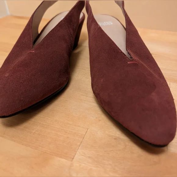 Eileen Fisher EUC Suede Gatwick Slingback Pump, Spice/Burgundy Size 10 - Picture 5 of 6